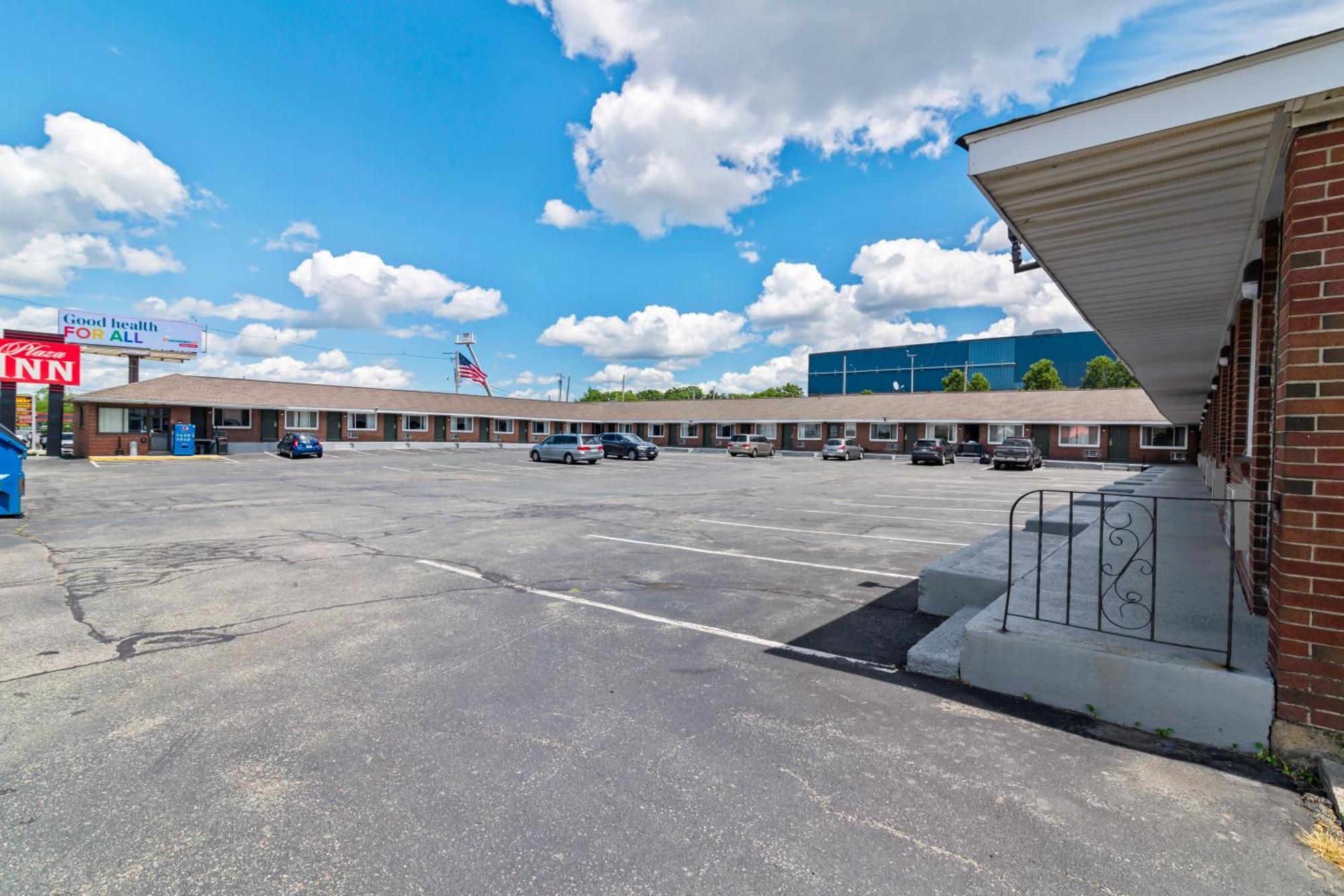 Motel Plaza