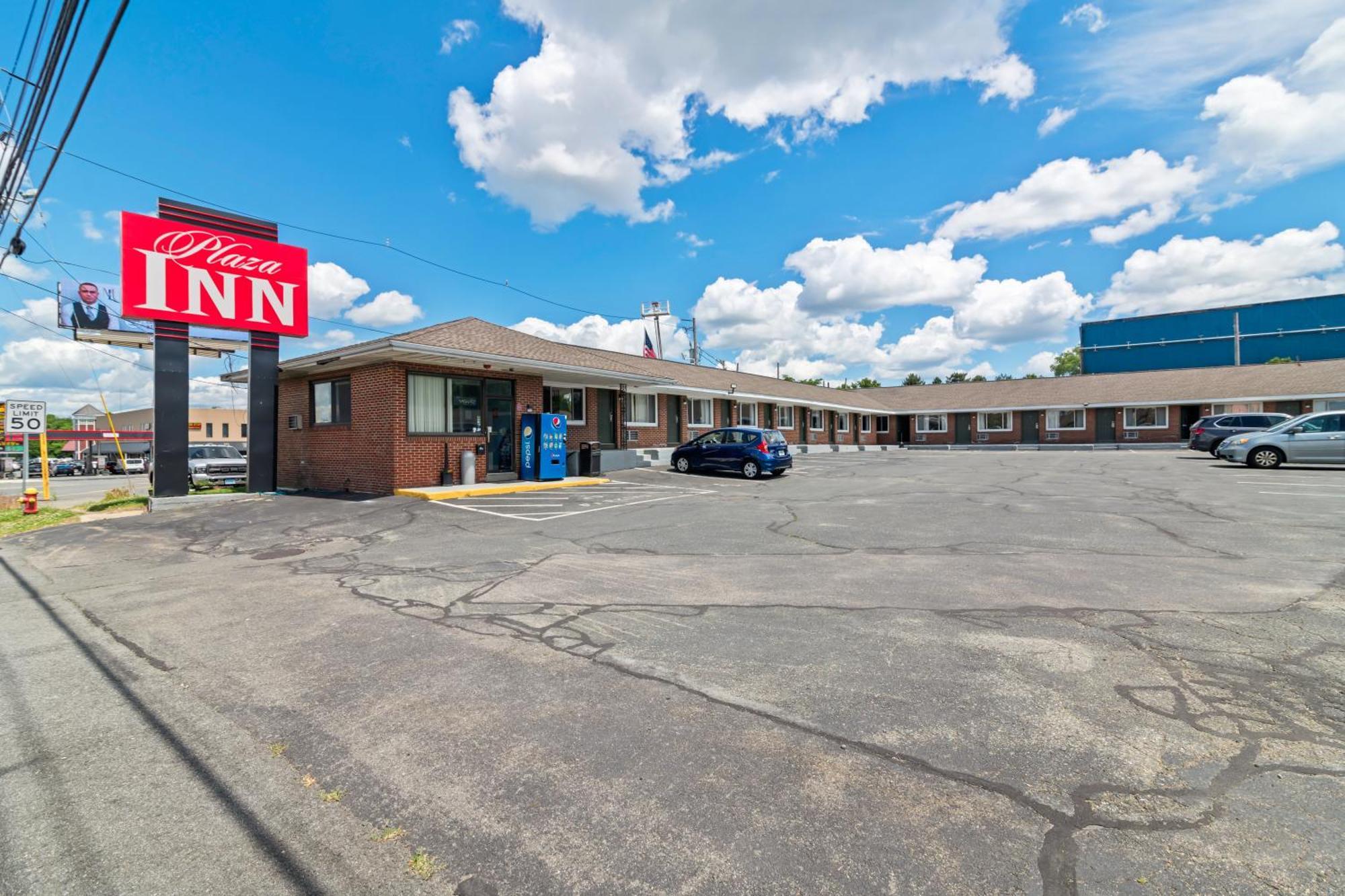 Motel Plaza